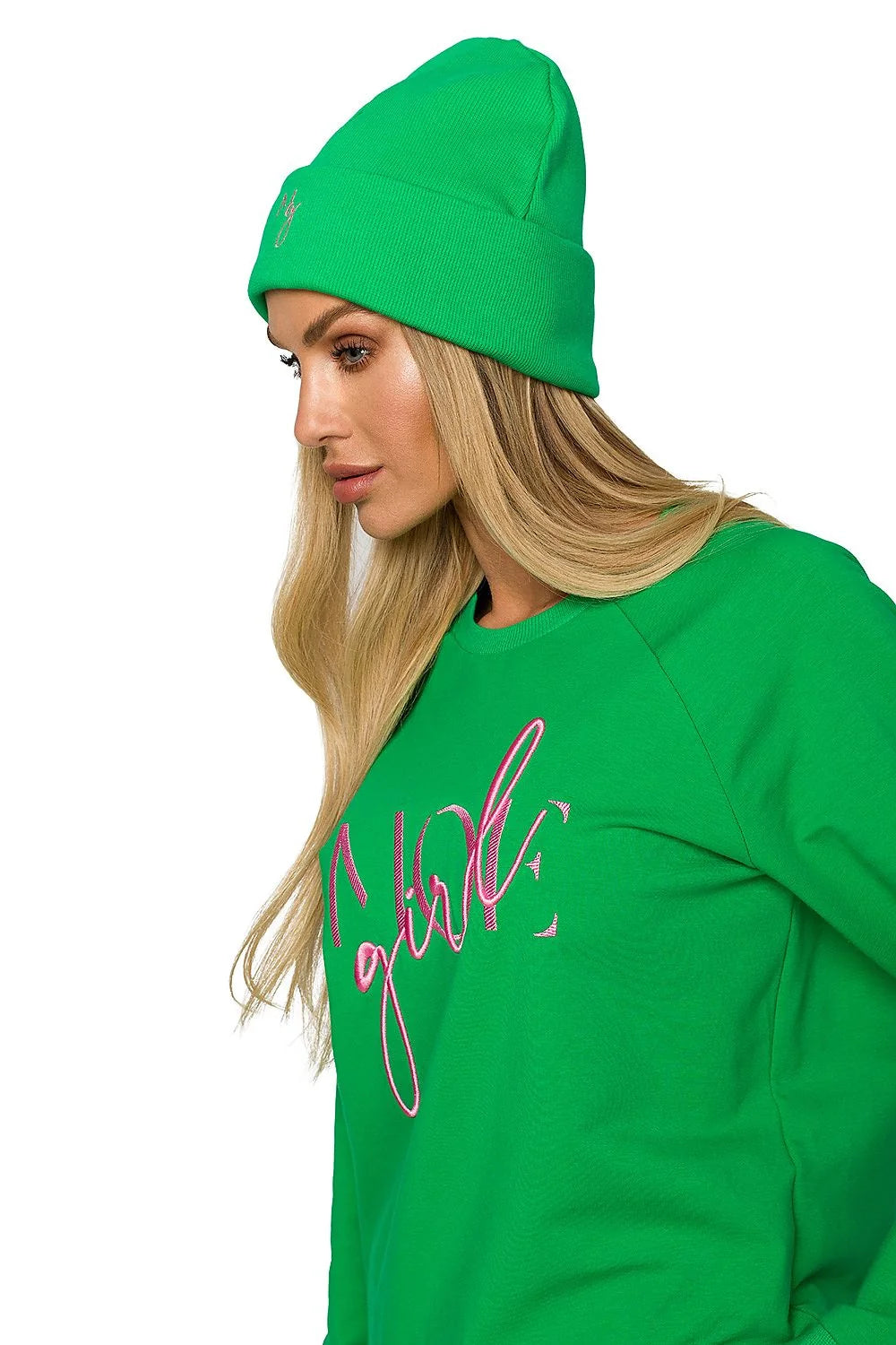 Bonnet Moe en maille stretch côtelée avec broderie dorée, sweat assorti col rond manches longues, ensemble mode femme élégant automne hiver