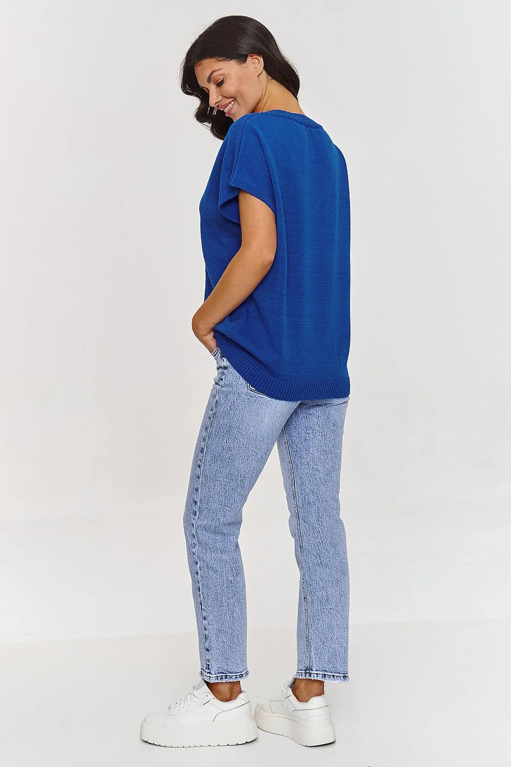 gilet tricot maille col V oversize ample boxy manches kimono courtes bleu roi uni bords côtes ourlet fin texturé respirant
