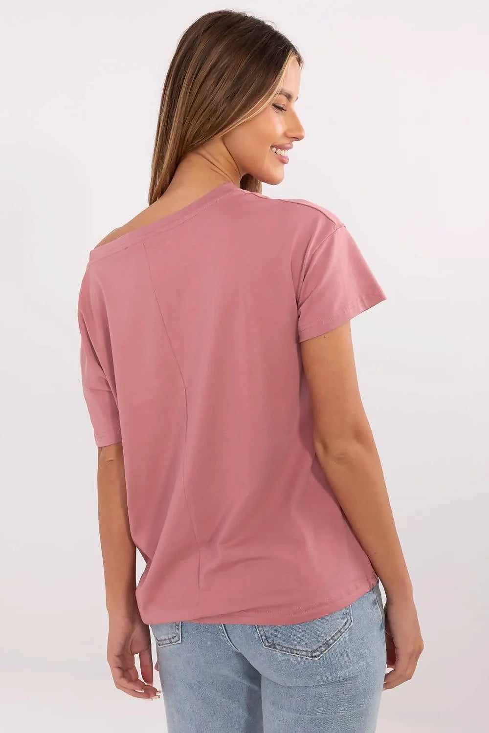T-shirt femme design asymétrique motif artistique coton élasthanne style décontracté rose pâle manches courtes col rond épaule découverte