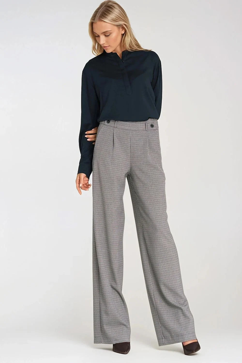 chemisier femme oversize viscose légère confortable col mao manches longues poignets boutonnés boutonnage caché coupe fluide bleu marine