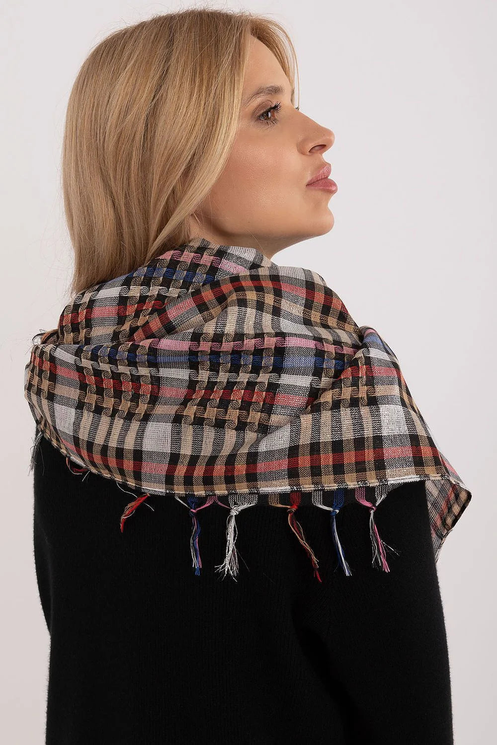 Foulard à carreaux multicolore pour femmes, accessoire mode hiver, écharpe en coton, doux, franges, versatile