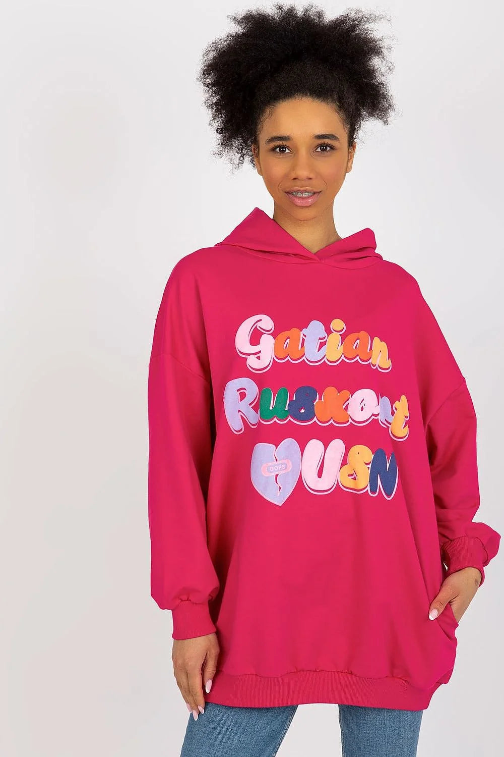 sweatshirt oversize femme capuche longline fuchsia molleton doux coupe ample épaules tombantes imprimé multicolore bubble coeur poche latérale