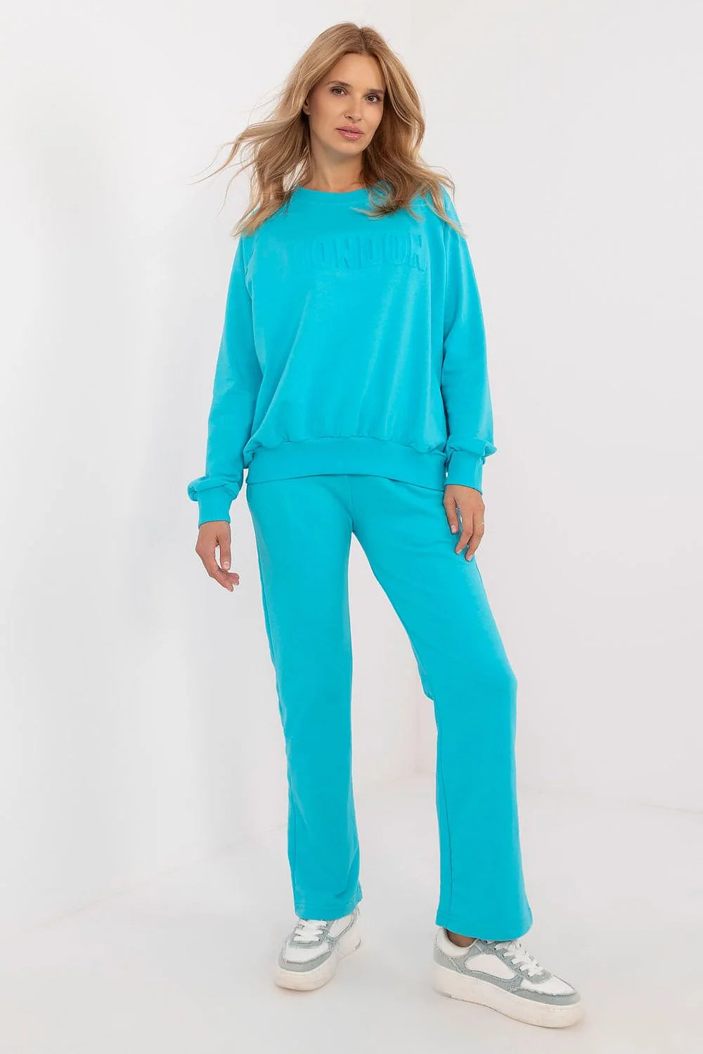 Ensemble mode femme sweatshirt pantalon turquoise style sportif coupe ample manches longues Londres embroidery coton polyester confort durable