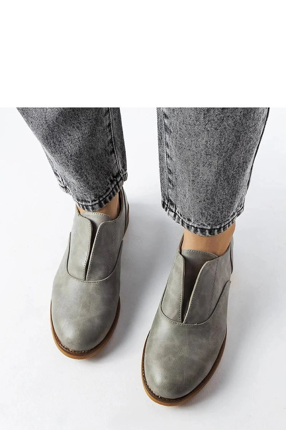 Chaussures basses femmes cuir gris Derby design moderne semelle bois confortable style casual-chic occasion多种多様