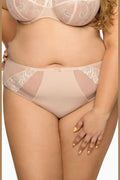 Culottes Bella Misteria en microfibre floral, confortables, coupe enveloppante, taille ajustable, dentelle latérale, couleur nude, matières élasthanne et polyamide, idéales pour le quotidien et les occasions spéciales