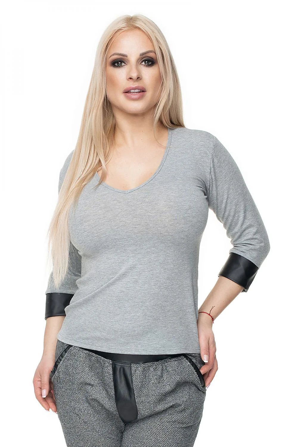 Chemisier Pee Ka Boo en coton élasthanne manches 3/4 cuir écologique poignets contrastants couleur rouge vif style élégant féminin femme mode