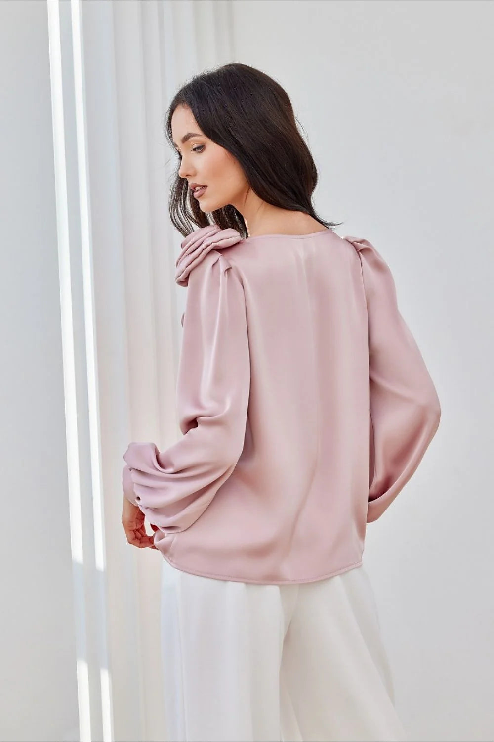 Chemisier Roco Fashion Élégant en Satin Soie Rose Poudré Manches Longues Bouffantes Épaules Fleurs Occasions Spéciales Femme Taille Standard