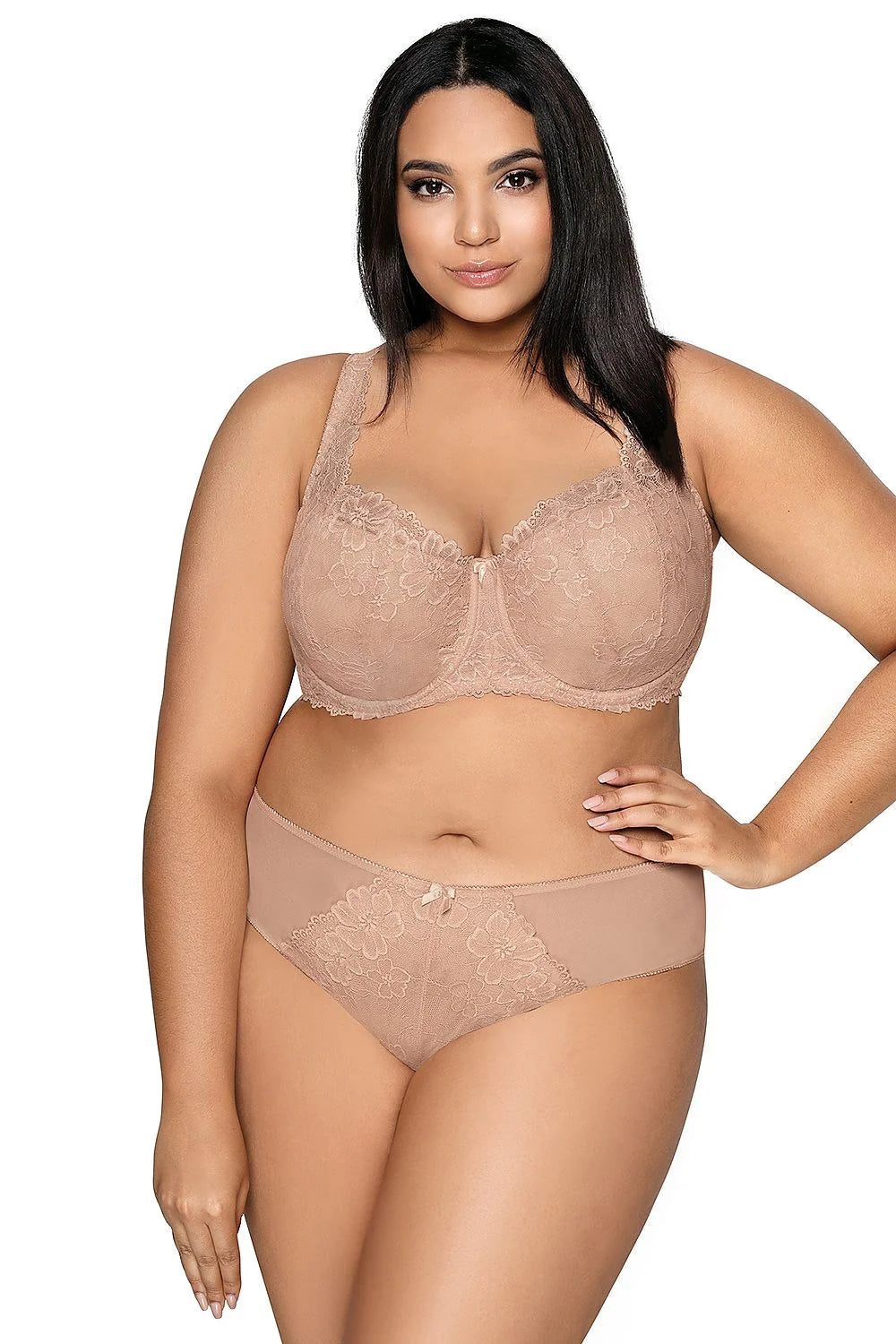 ensemble lingerie féminine nude dentelle florale soutien gorge balconnet culotte mi haute microfibre douce élasthanne confortable maintien armatures noeud satiné