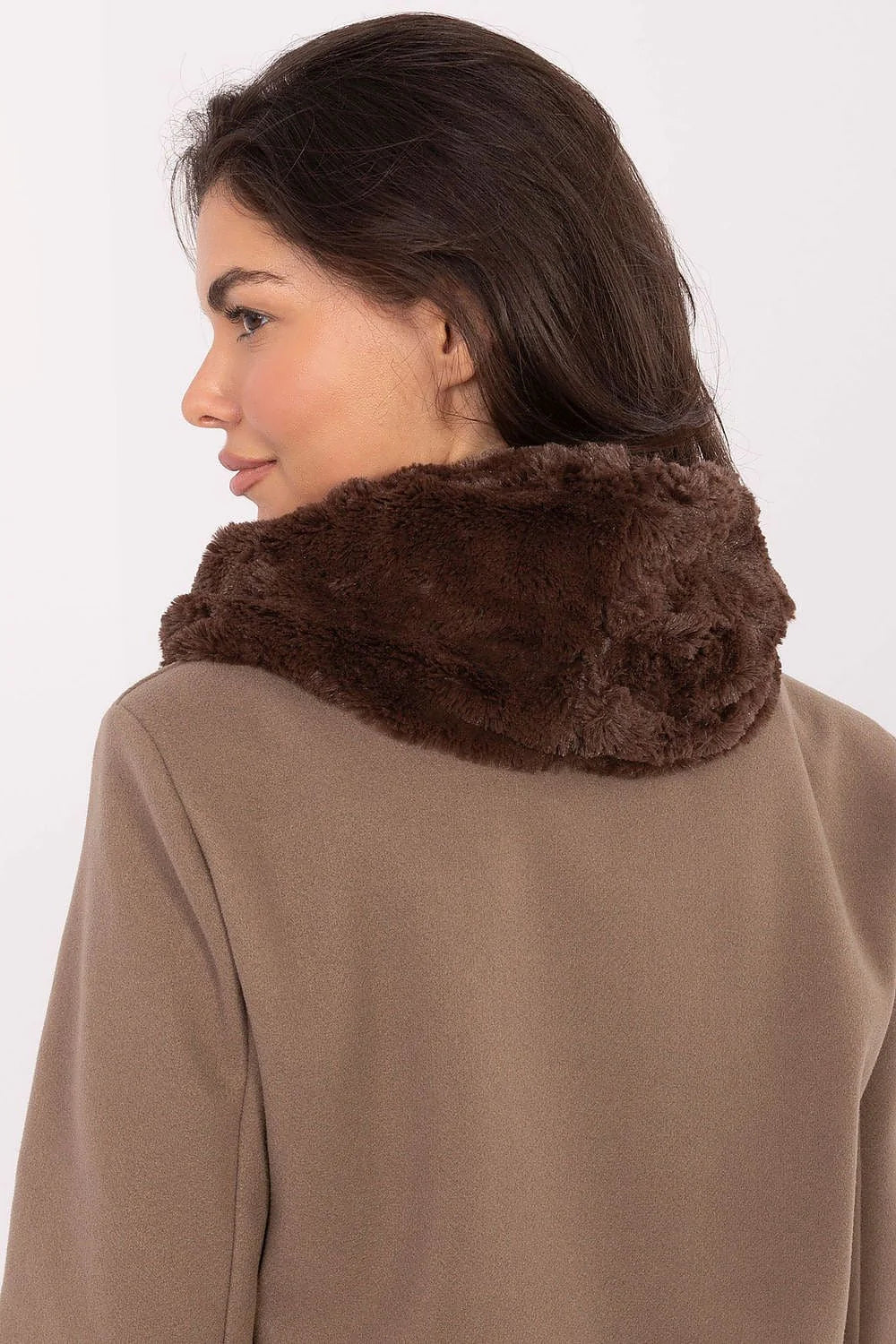 snood col fausse fourrure marron chocolat tubulaire pelucheux court moelleux doux chaud confortable élégant luxueux polyester tailleunique