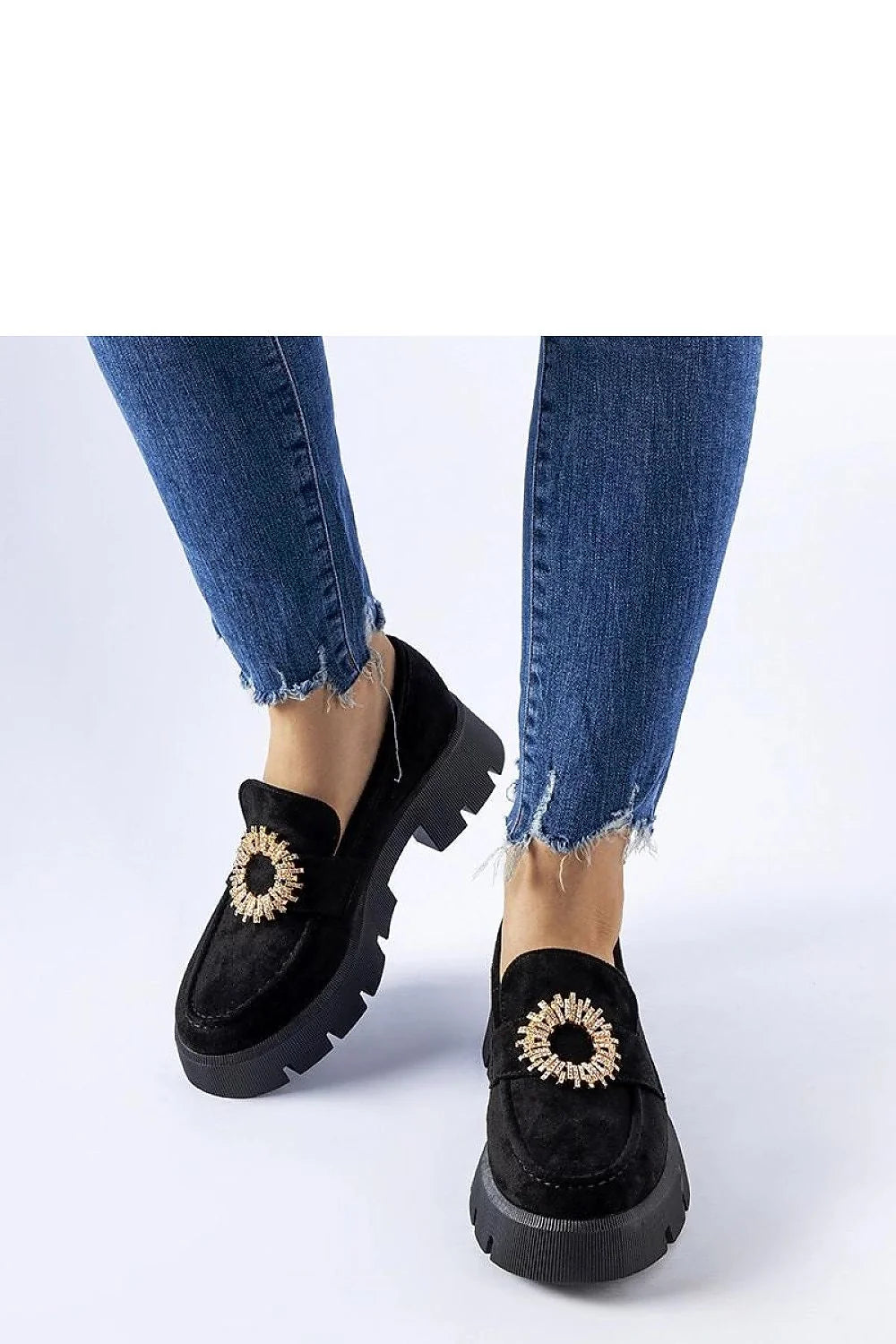 Mocassins Solea pour femmes style élégant audacieux daim noir détail doré confort tout le jour occasion spéciale mode moderne design chic semelle épaisse étoile métal qualité premium coupe classique look intemporel