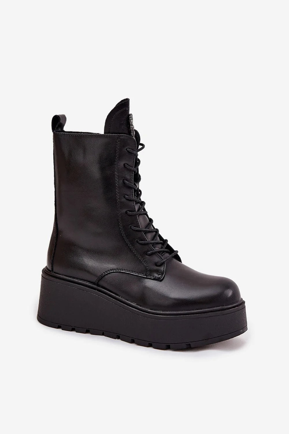 bottines femme cuir naturel noir brillant plateforme crantée talon compensé confort doublure chaude lacets fermeture éclair décor cristaux coeur urbain