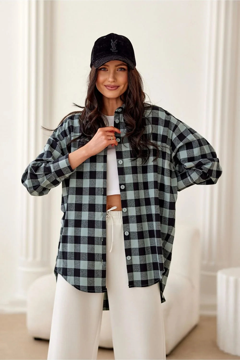 chemise surchemise femme oversize grands carreaux buffalo noir vert sauge flanelle épaisse manches longues boutonnée col classique dos allongé