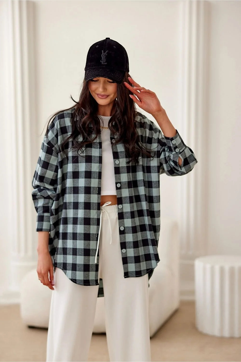 chemise surchemise femme oversize grands carreaux buffalo noir vert sauge flanelle épaisse manches longues boutonnée col classique dos allongé