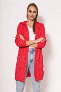 Cardigan pour femme en maille tricoté rouge vibrant, coupe ample, manches longues, capuche intégrée, deux poches, matériau mixte, confortable et élégant