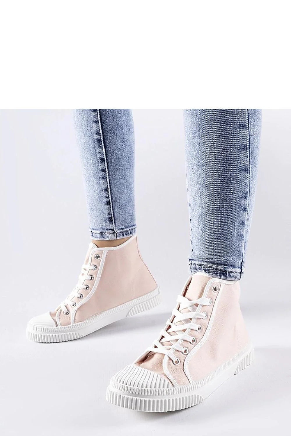 Baskets montantes pour femmes design moderne style urbain couleur rose pâle tissu caoutchouc lacets blancs ventilation confortable