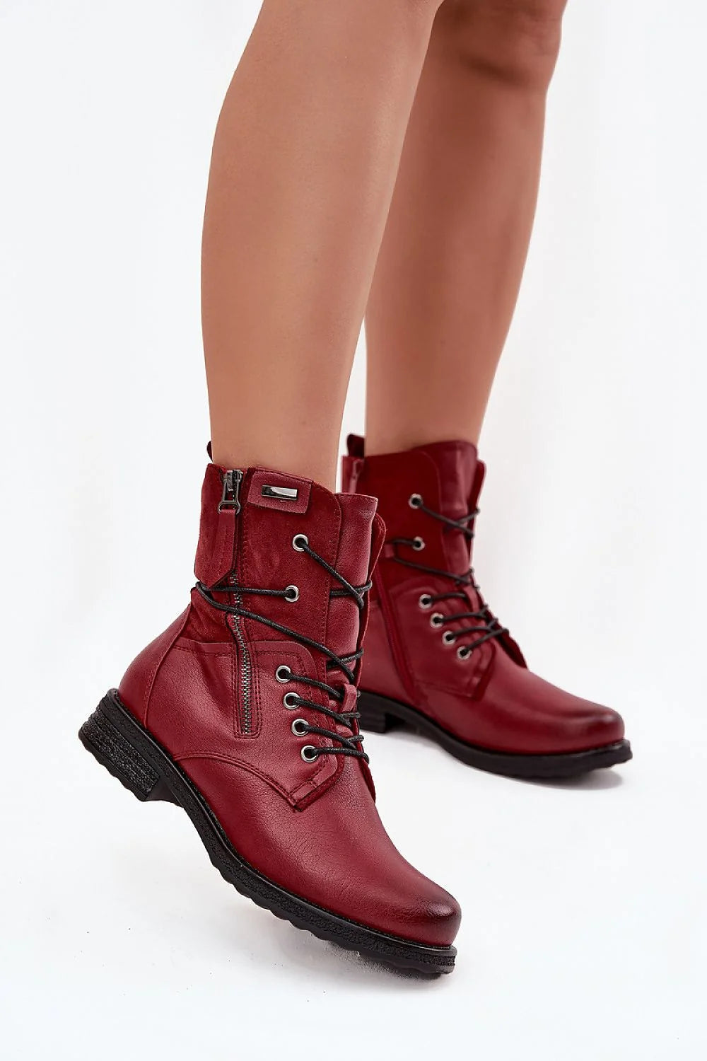 bottines montantes femme similicuir ecologique suede bordeaux bout rond lacets noirs metalliques double fermeture eclair laterale doublure fourrure semelle crantee