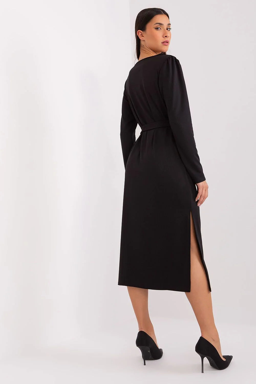 Robe de jour Lakerta élégante moderne manches longues en coton noir texture côtelée ceinture ajustable femmes occasionnels