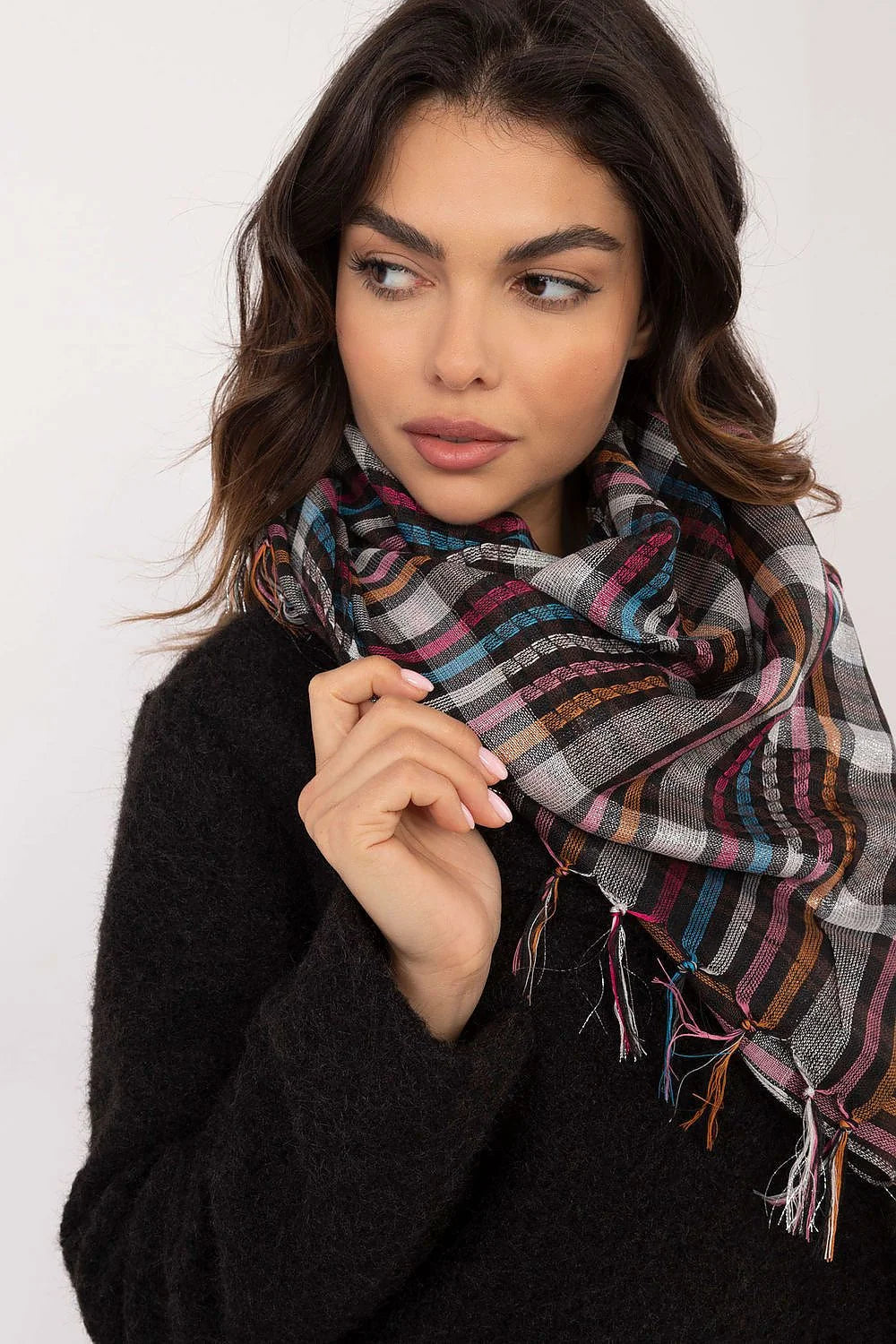 Écharpe pour femmes design carreaux multicolores moderne chic avec franges en tissu doux confortable pour tenues hiver