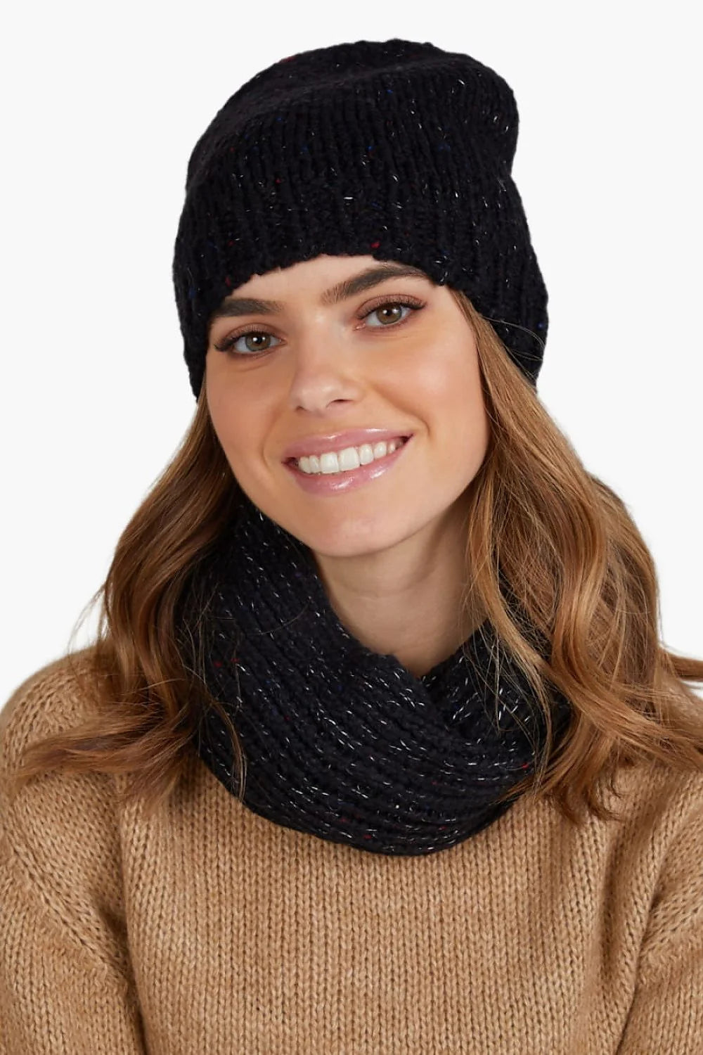 Ensemble Kamea pour femme bonnet snood maille épaisse couleur noire style classique coupe ample confort froid hiver