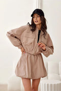 Robe blouson moderne design chic robe feminine en satin beige rosé coupe ample manches longues fermeture éclair dorée