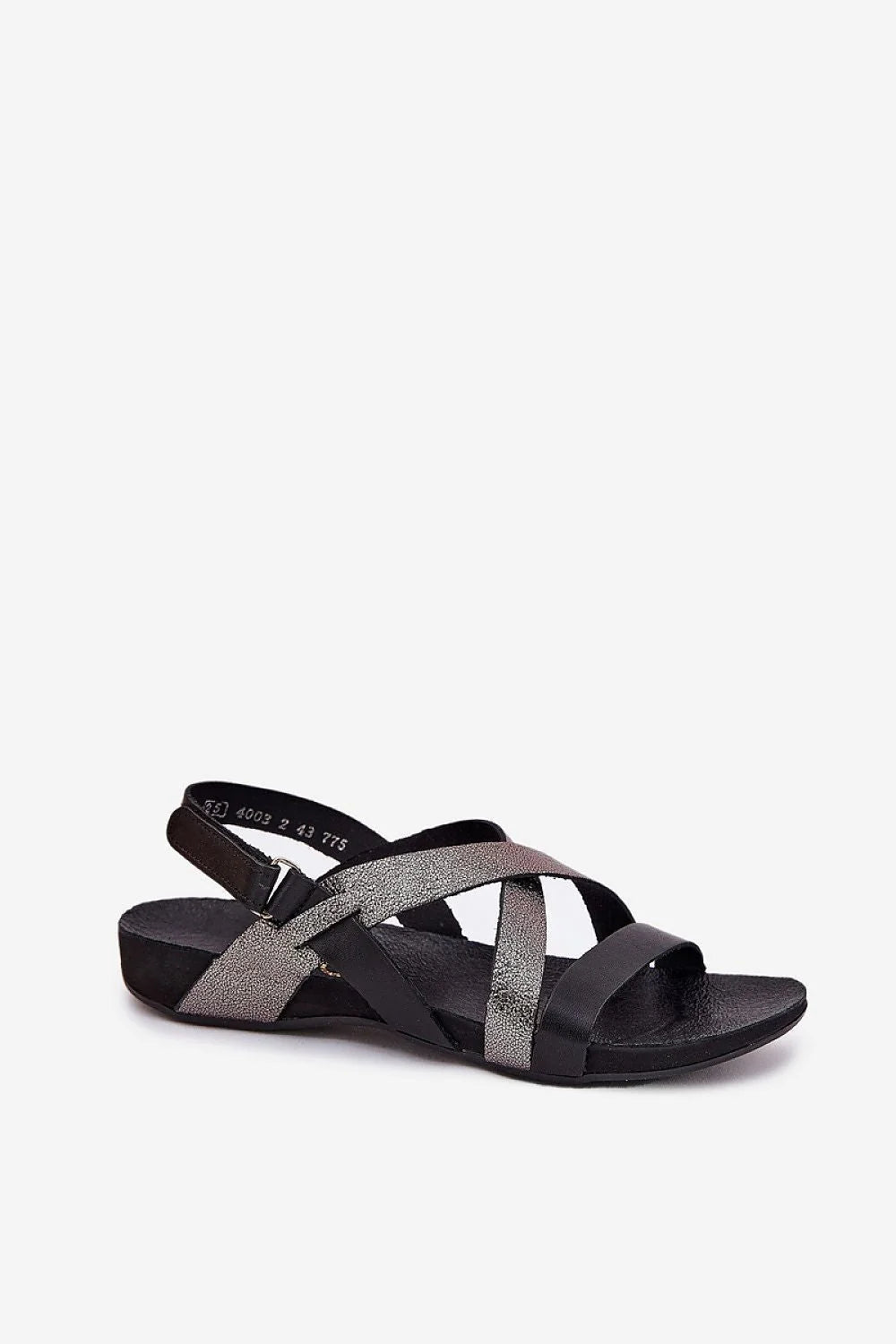 Sandales femmes cuir naturel style croisé bandes métalliques talon plat occasions décontractées été confort élégance