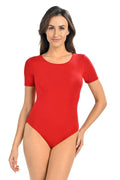 Body pour femme en rouge en viscose élasthanne, neckline arrondie, manches courtes, élastique aux jambes