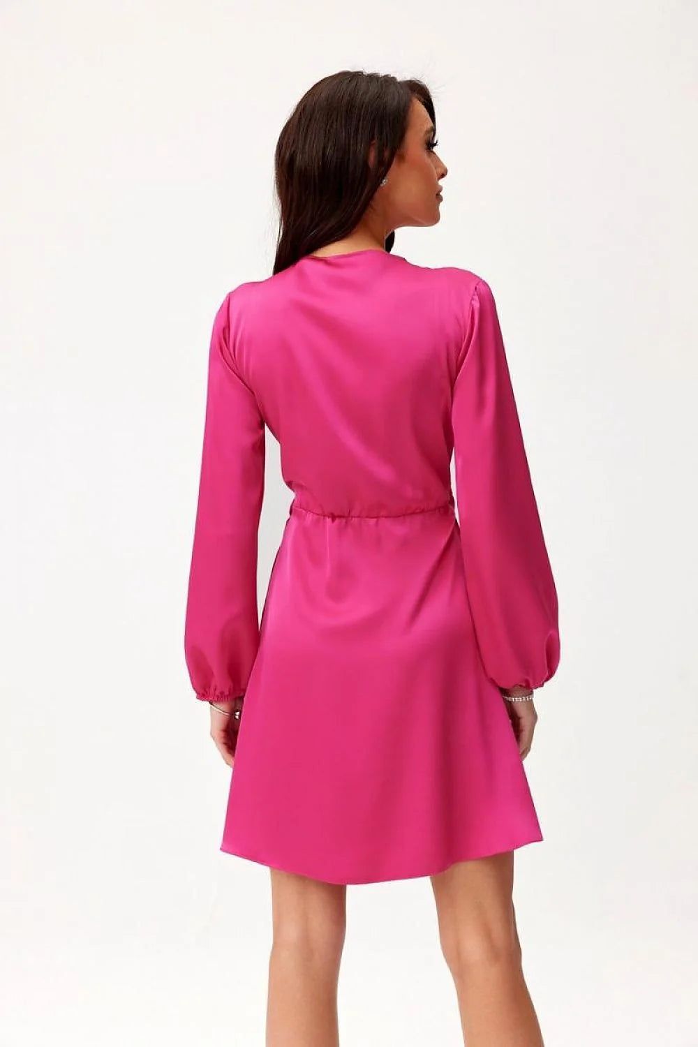 Robe de cocktail portefeuille en satin rose vif manches longues élastiques taille ajustable femme élégante occasion spéciale