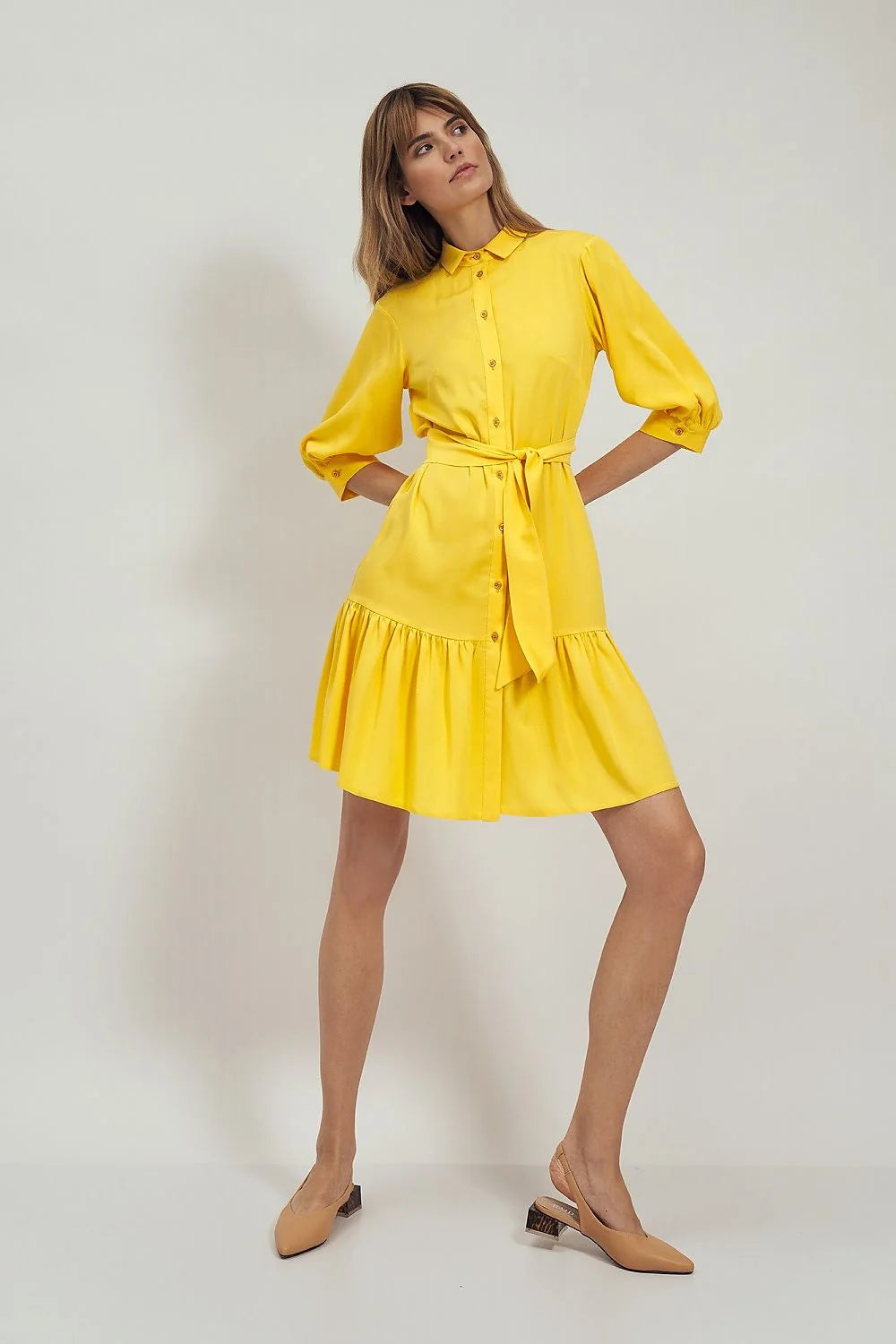 Robe chemise élégante en satin lavande manches trois-quarts avec volants et ceinture intégrée femme