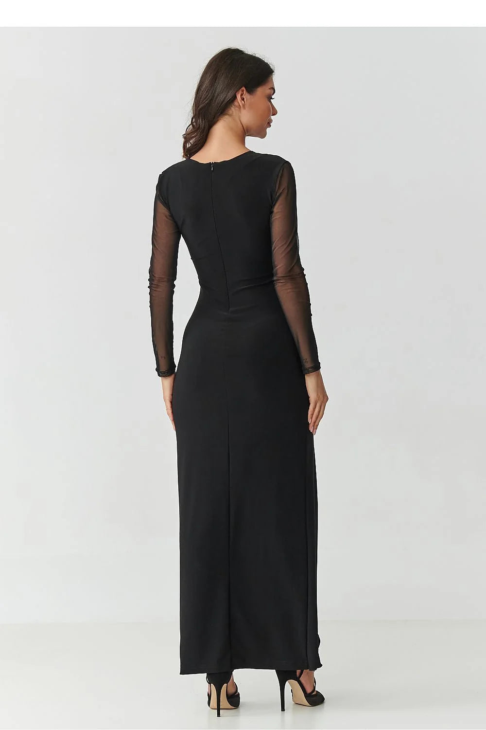 robe longue noire soirée maxi élégante féminine tulle transparent col V manches longues ajustée taille froncée drapé asymétrique fente avant
