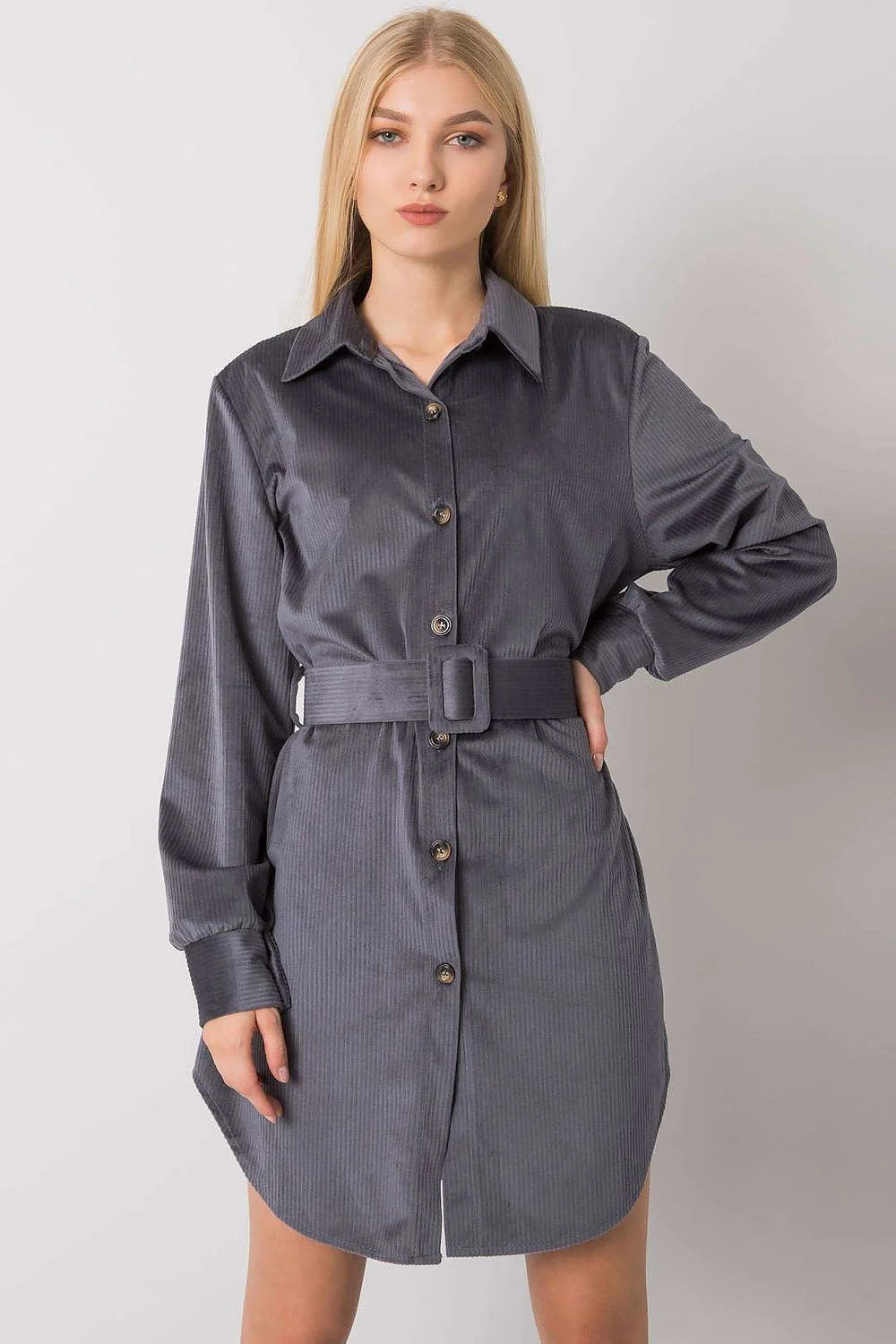 Robe chemise femme velours côtelé gris élégant manches longues ceinture style minimaliste mi-cuisse