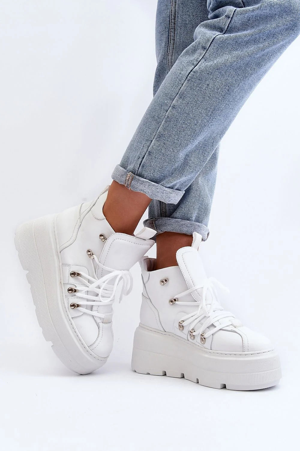 bottines plateforme design moderne urbain tendance cuir naturel similicuir qualité confort femme blanc semelle gomme épaisse talon haut