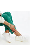 Baskets modernes femmes confortables simili cuir écologique blanches lacées semelle caoutchouc profil bas style urbain tous les jours