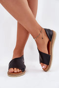 Sandales pour femmes élégantes cuir naturel talon fermé semelle caoutchouc beige style moderne été 2023