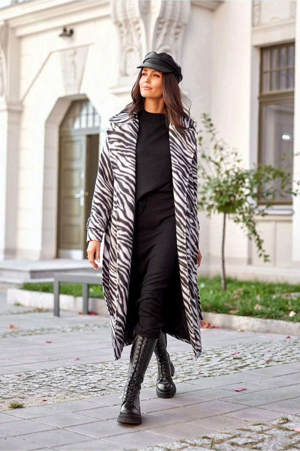 Manteau femme élégance audacieuse zébré long droit col large ceinture manches longues hiver 2023