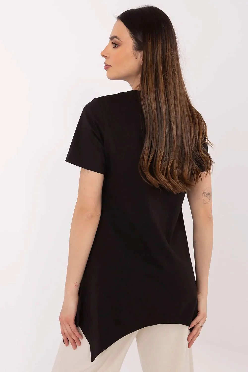 T-shirt femme design artistique moderne imprimé animal coton noir confort