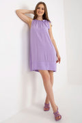 Robe féminine lavande sans manches col rond froncé détails noeud épaule drapé matière douce viscose 100% coupe ample fluidité été
