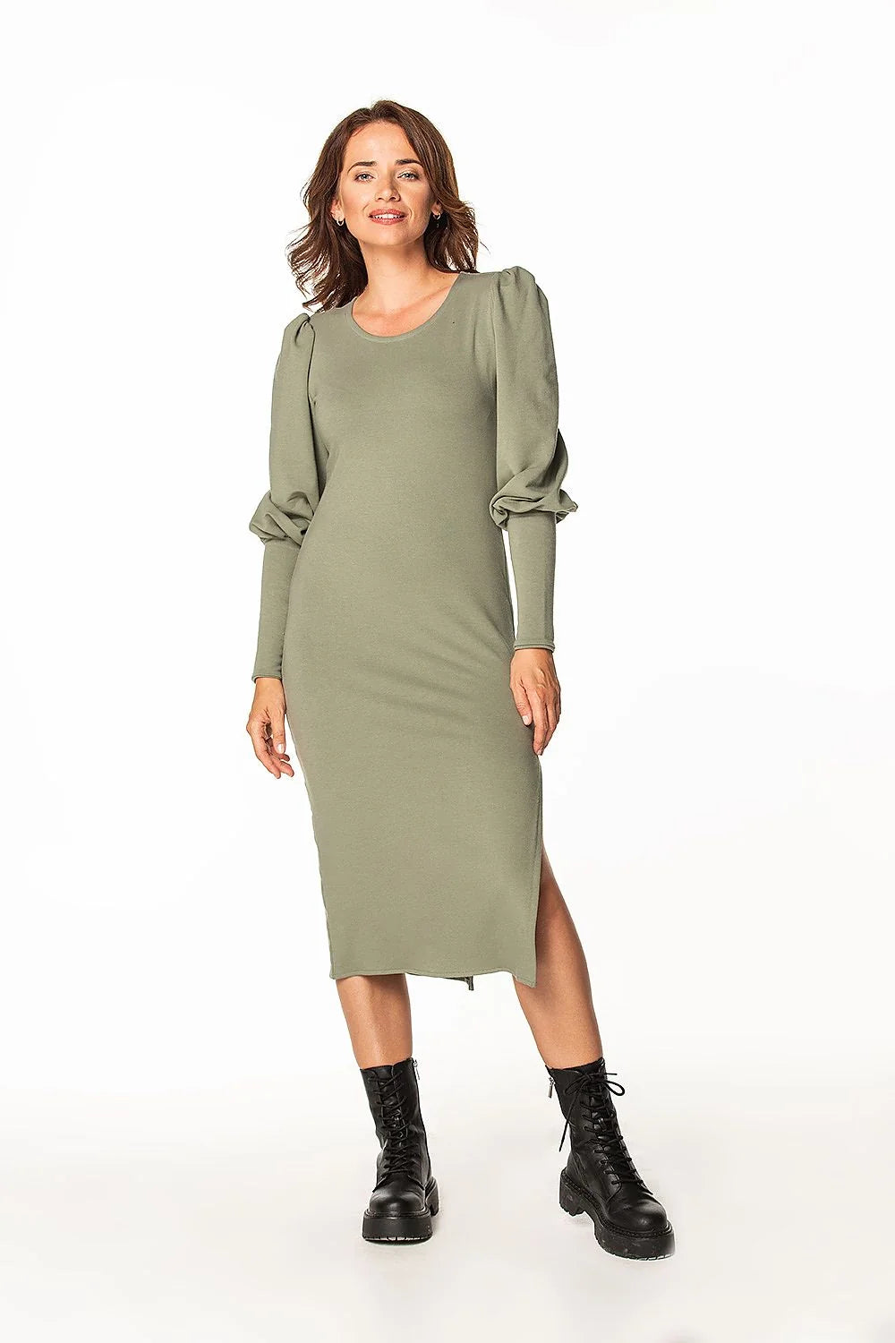 Robe de jour Tessita élégante en coton et polyester maille longue manches bouffantes encolure bateau femmes