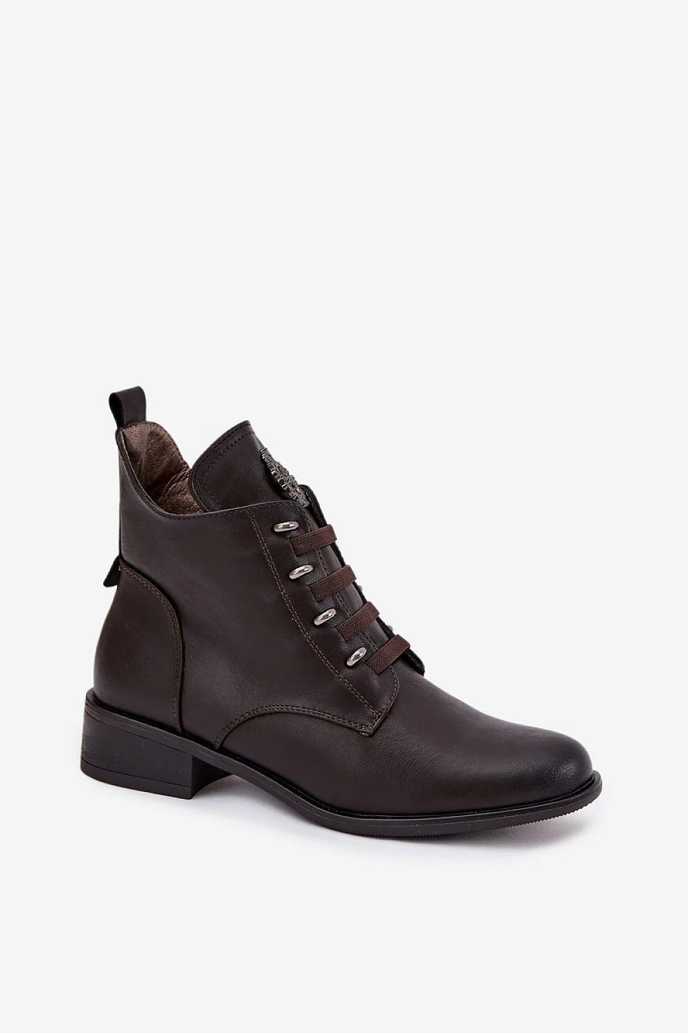 bottines femme basses Jezzi similicuir marron foncé lacées oeillets métalliques bouts arrondis doublée fourrure plaque décorative talon carré petit confort