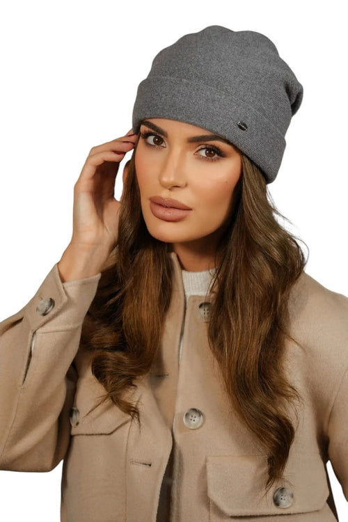 Bonnet en laine Kamea pour femmes, gris foncé, style élégant, coupe ample, conforturable, accessoire mode hiver