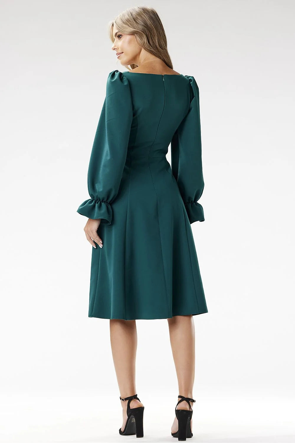 Robe de cocktail élégante Awama en vert émeraude manches longues évasée encolure carrée pour femme occasion festive