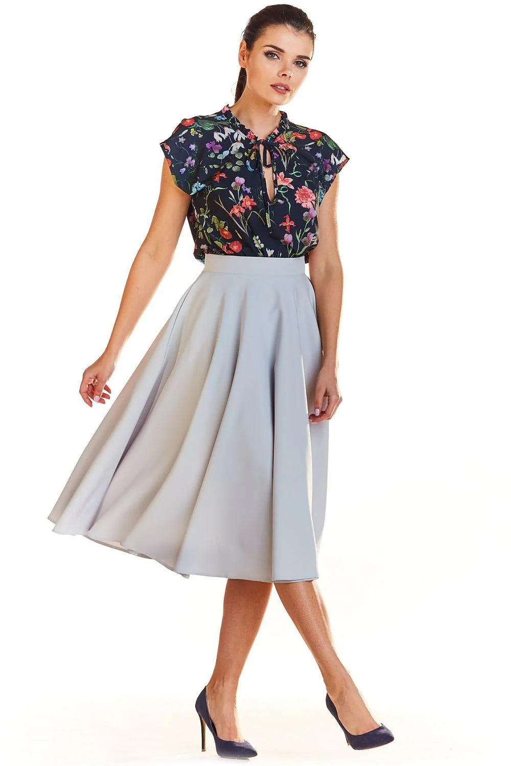 Jupe élégante en coton évasée à motifs floraux colorés pour femme moderne et soirées chics