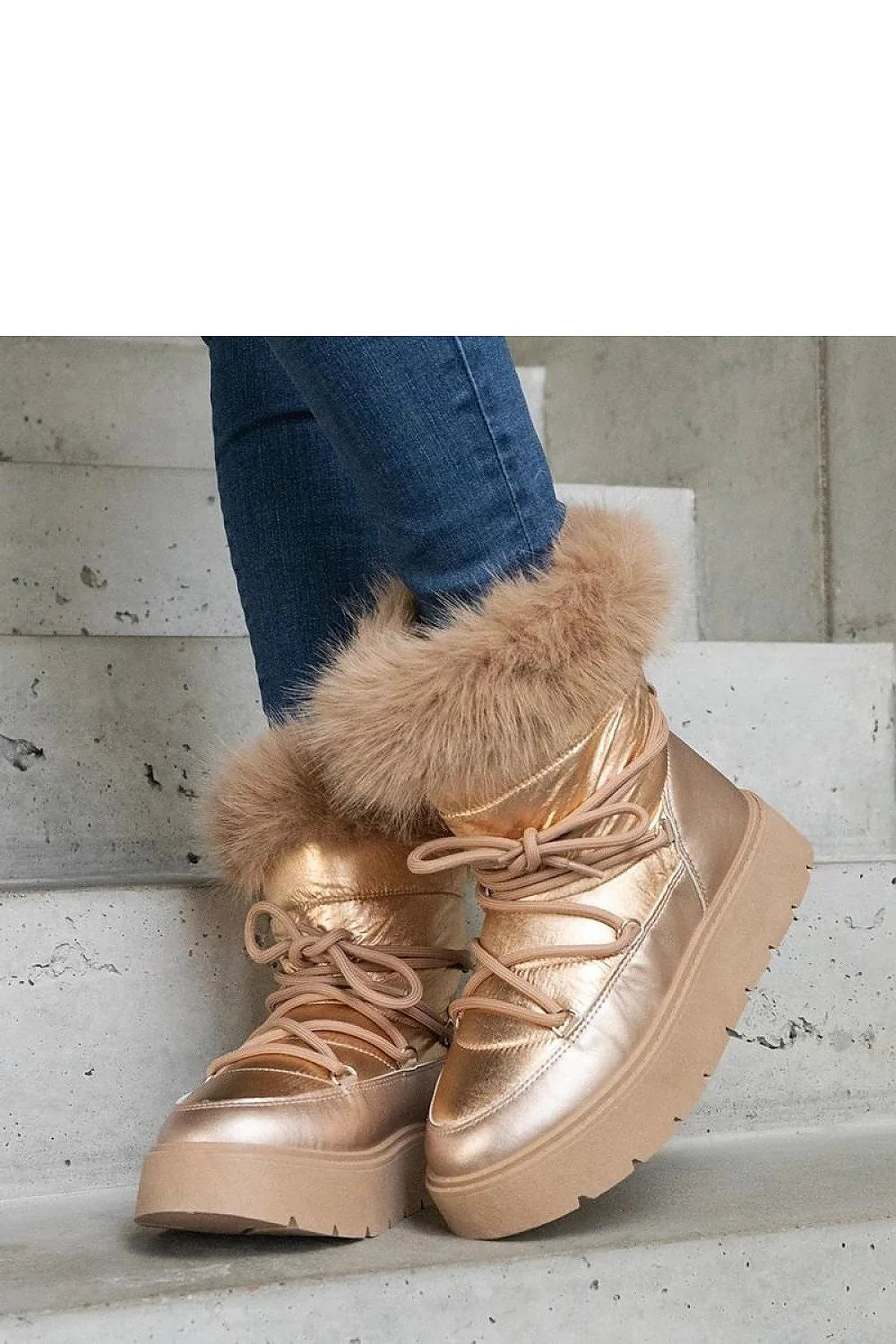 Bottes dorées pour femmes simili-cuir modernes chaudes hiver confortables semelle épaisse tendance à lacets