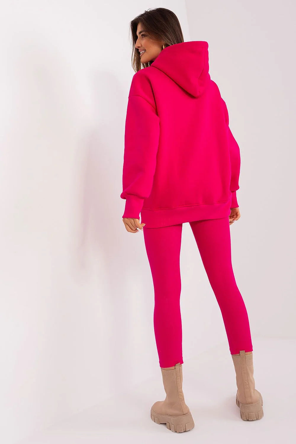 Ensemble coordonné femme sweatshirt capuche legging rose vif moderne confort coupe ample liberté mouvement