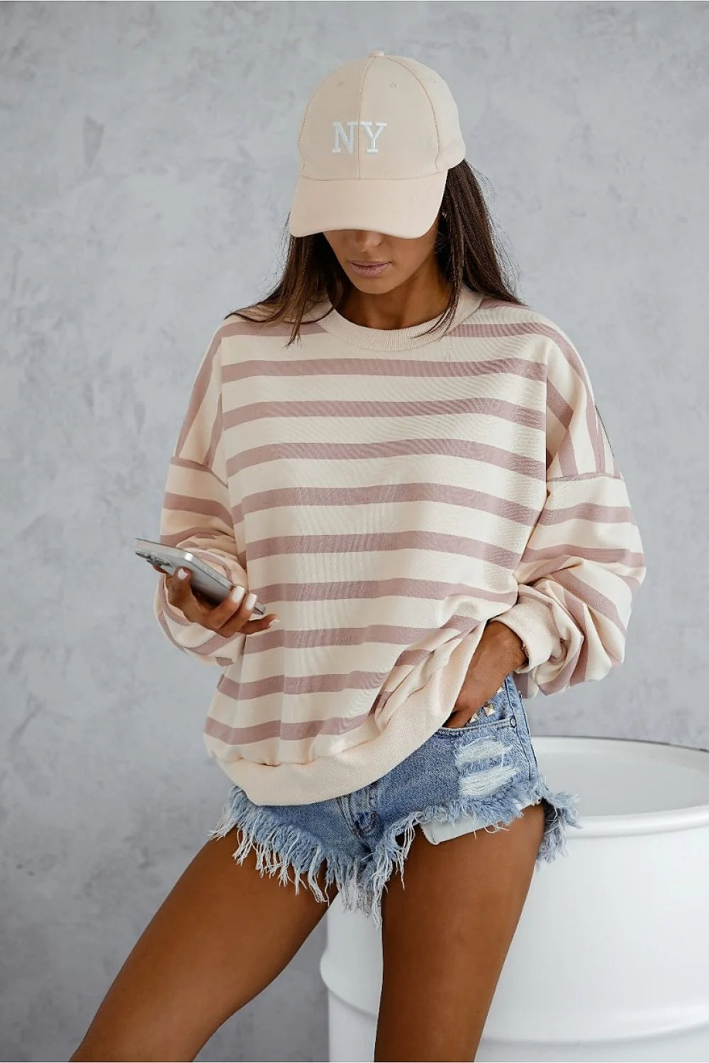Sweatshirt rayé femme en coton doux ample col rond manches longues style décontracté beige rose