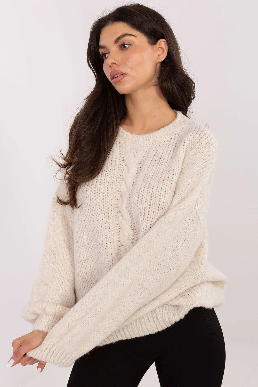 pull femme oversize grosse maille ecru col rond torsade centrale manches longues ballon bordcotes poignets duveteux chaud confortable cosy hanches