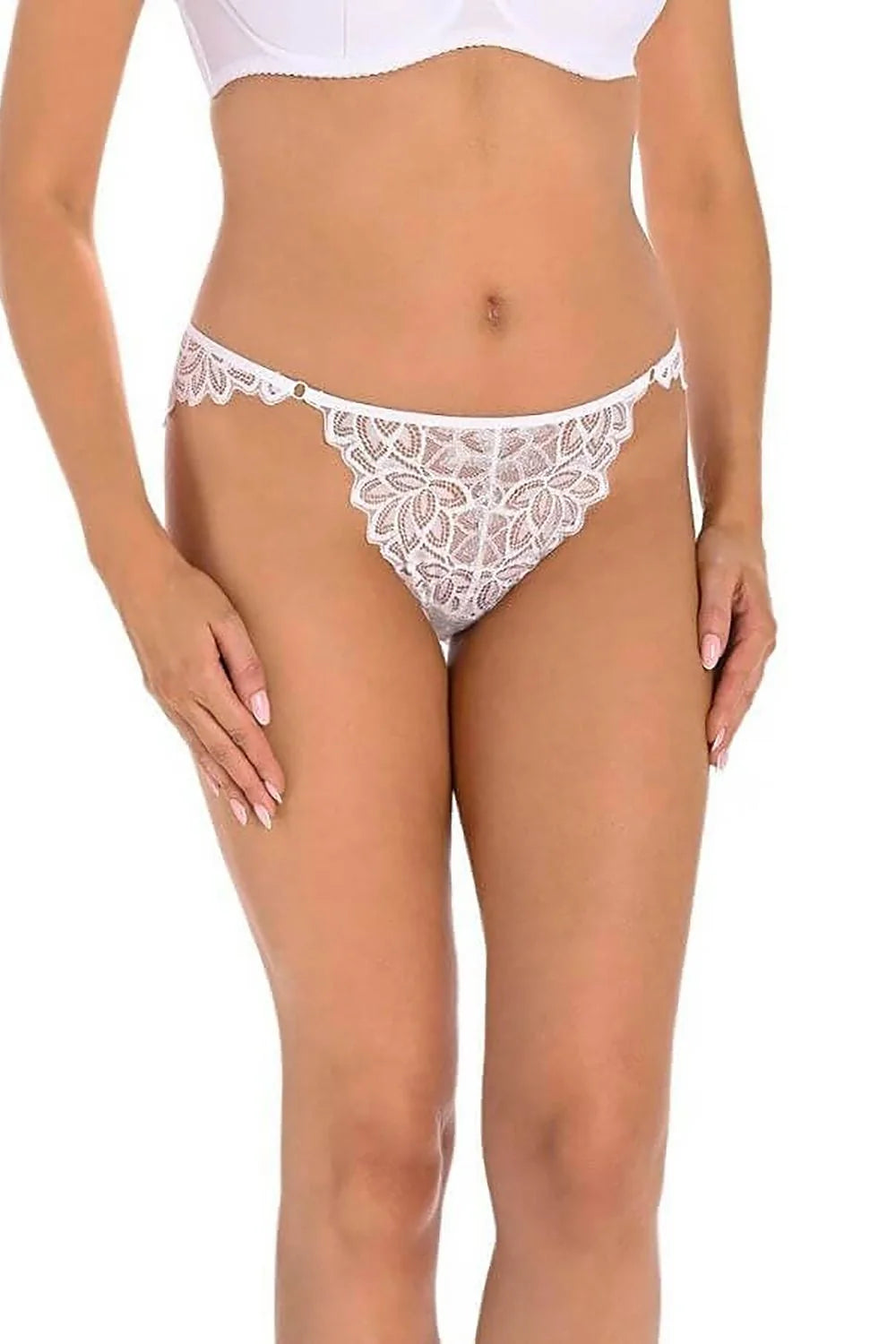 string brésilienne Teyli dentelle florale blanche taille basse ajustement parfait ceinture élastique doublure coton translucide festonnée fines brides rivets dorés