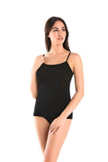 Tricot Teyli top femme noir coton élastique Lycra ajusté bretelles fines couche intérieure extensible galbant silhouette occasions multiples