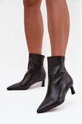 bottines femme cuir naturel lisse noir bout pointu effilé talon aiguille silhouette épurée fermeture éclair arrière confort élégantes soirée bureau