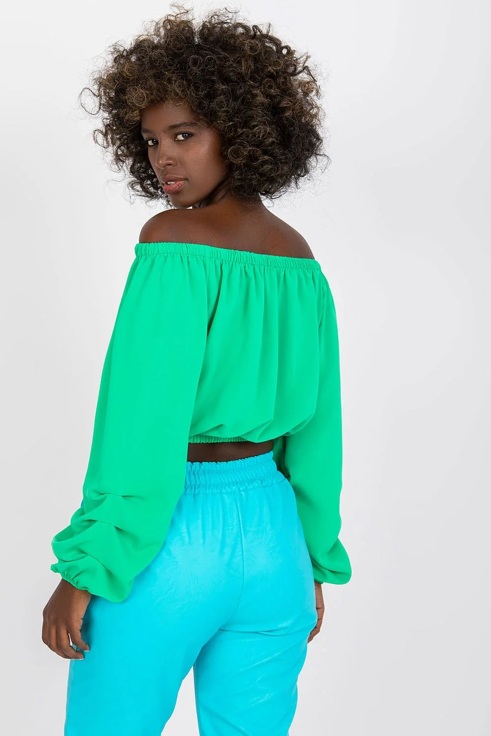 Chemisier à épaules nues style moderne manches longues en polyester 100% pour femmes été tendance Italie Moda