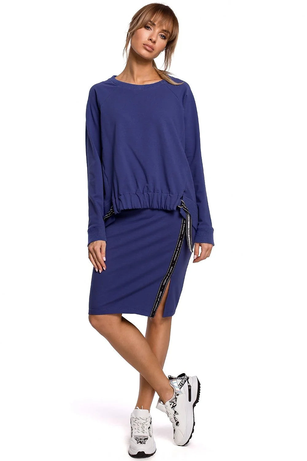 Ensemble jupe sweat coton élasthanne noir style sportif décontracté pour femmes modernes confort élégant